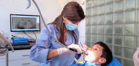 A saúde oral e as crianças: Os primeiros passos para uma boca saudável